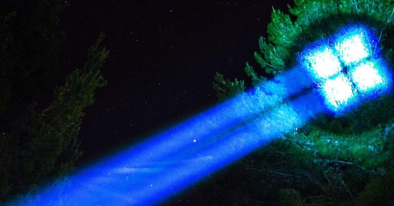 Saber Tag: A Modern Evolution of High-Tech Indoor Combat Gaming